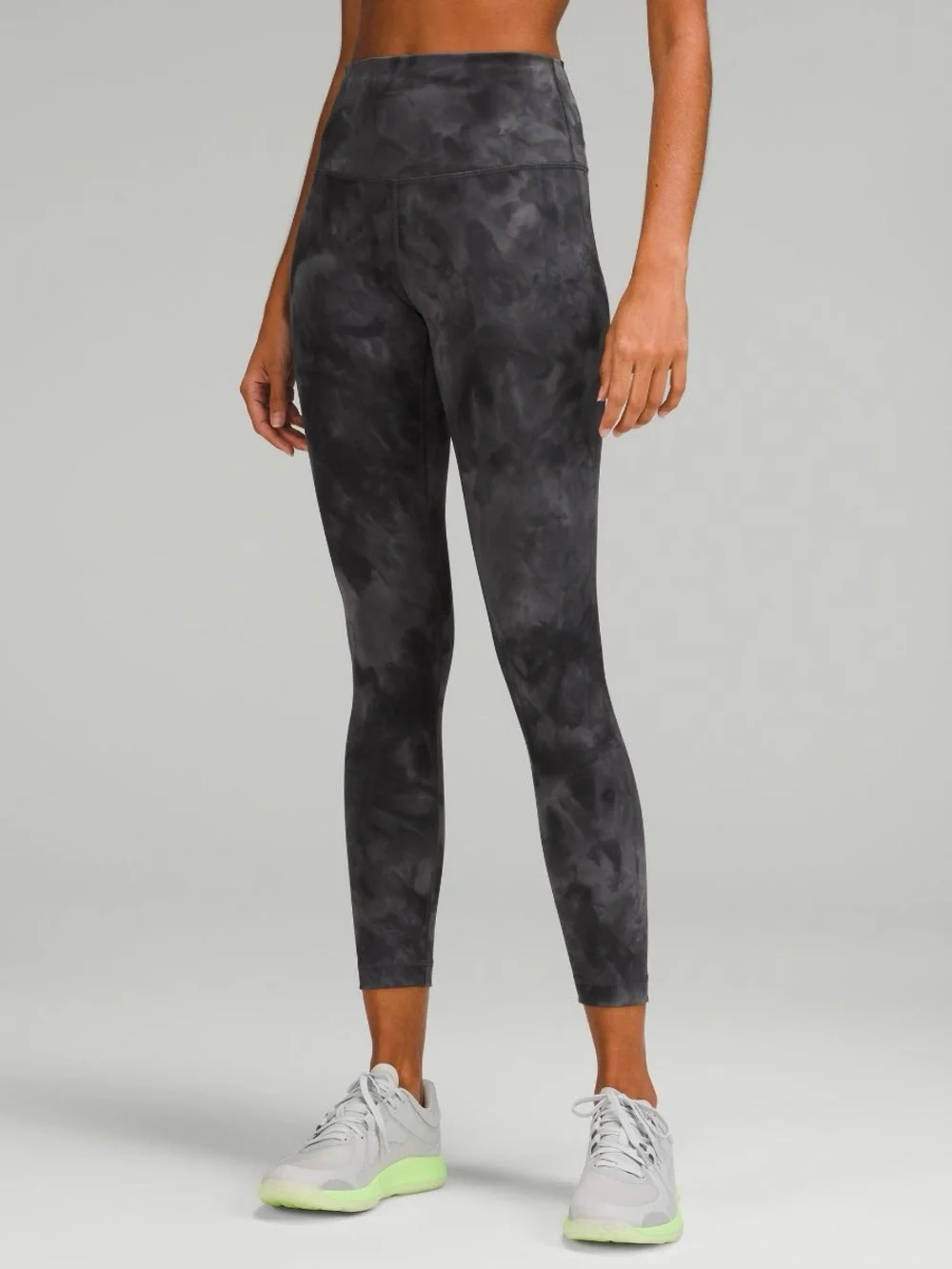 lululemon Wunder Train HR Tight 25" in Diamond Dye, Black, Size 6 - Picture 1 of 7